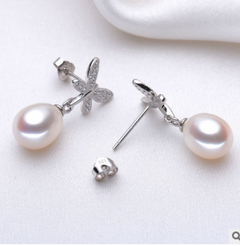 Flawless Natural Freshwater Pearl Stud Earrings