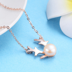 Minimalist Animal Pendant with Freshwater Pearl Necklace