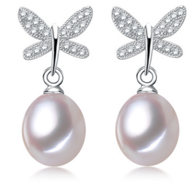 Flawless Natural Freshwater Pearl Stud Earrings